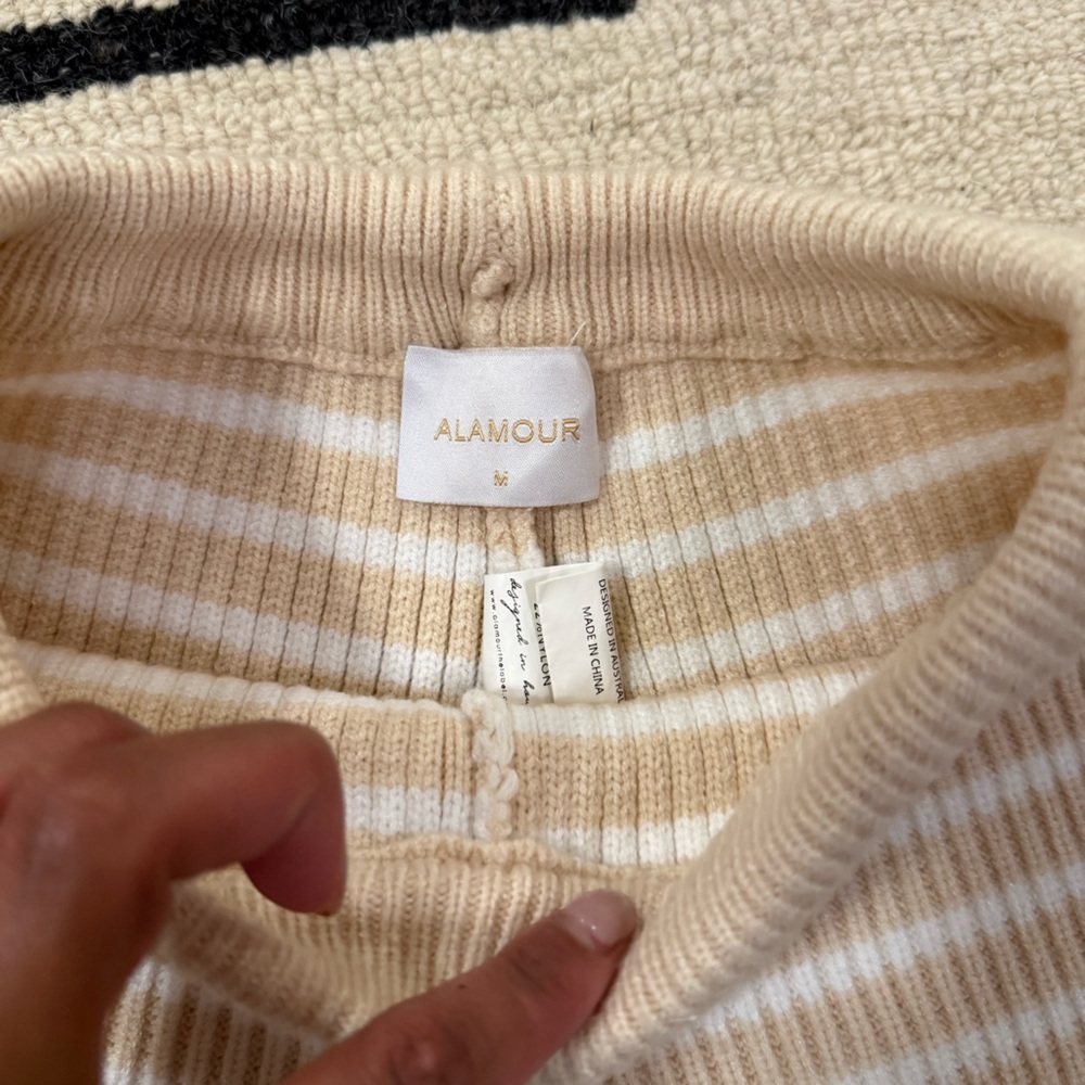ALAMOUR Striped Ribbed drawstring pants - Picture 3 of 5